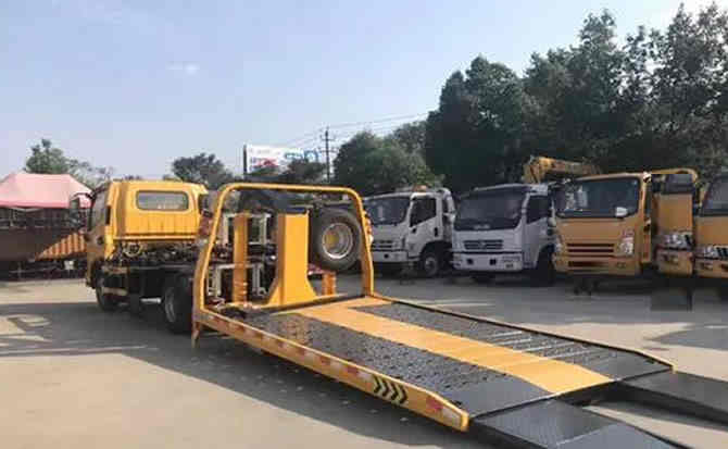 阿勒泰汽车中途维修案例